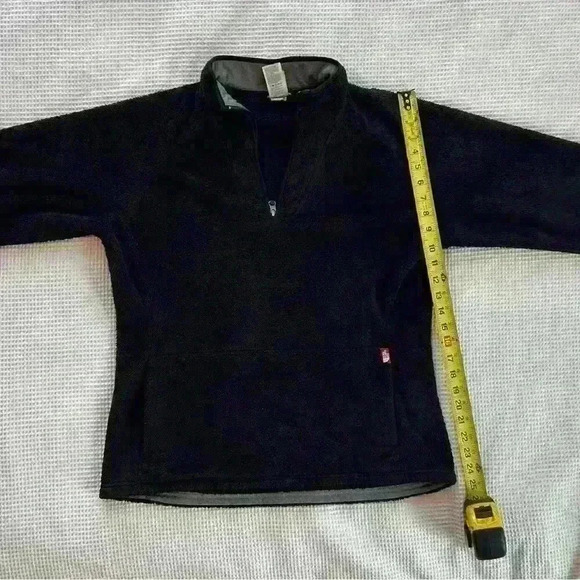 The North Face Women’s Half Zip Black Fleece. Size XL - Picture 3 of 6